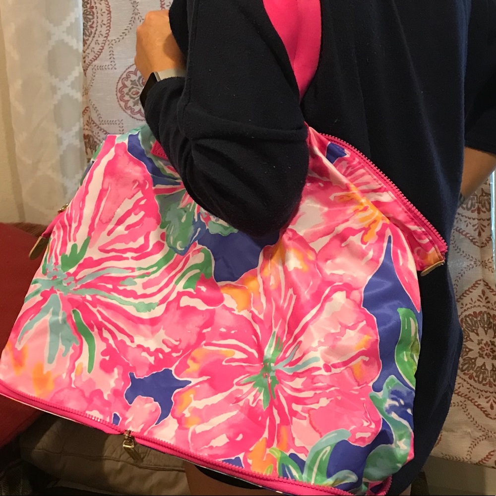 Pink tropical Lily Pulitzer packable tote